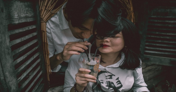 小屁孩男友OUT!!他們比較喜歡「被照顧」的感覺！「這四大」星座女，只會喜歡「成熟」的男生！