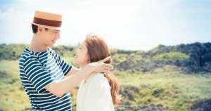 『我們在一起，好嗎？』12星座對你產生「戀愛感覺」的4大跡象，每一個舉動都是浪漫的愛的表現！