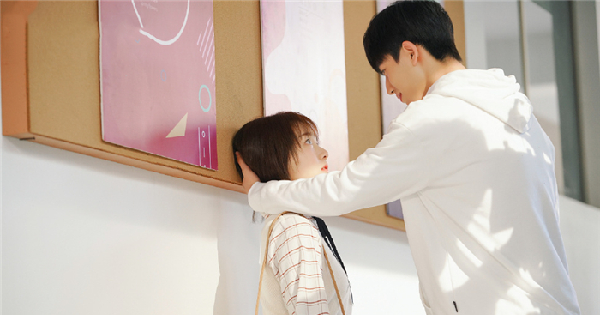 ​​​​​​​我是個瘋子只愛妳的瘋子！12星座男瘋狂愛上妳的「4種花式寵愛」，OO男恨不得狠狠佔有妳！