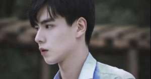 帥度MAX!魔羯座「魅力爆表」的6個瞬間,這一刻真的想「狠狠親一口」!