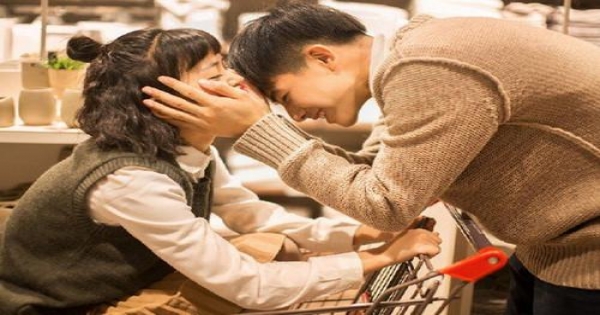一顆心早已全被你給佔據｜這個「小習慣」你發現了嗎？不知道有多想你只是12星座好「想見你」！