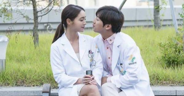 「每個動作都想表達：喜歡你」非你不可的12星座，會對你有這4個小動作！請留意！他真的很喜歡你！