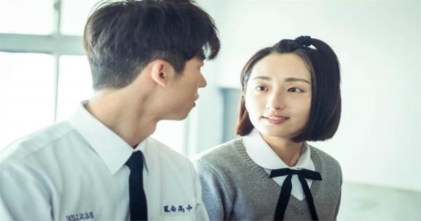 總是在等著對方主動！巨蟹座暗戀你的「10個傻樣」，傻過代表他真的深深喜歡過你！