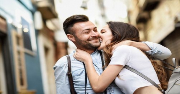 「我賺的錢都是老婆的！」結婚後會把錢都「給老婆管」的星座男！完全信任另一半！