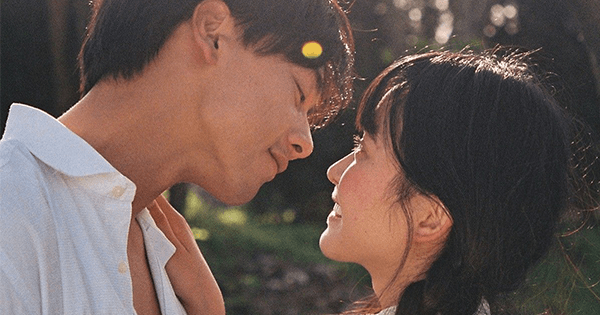 「戀慕你都融入在一舉一動中！」12星座的「暗戀模式」！他「這樣做」已經深深迷戀上你！