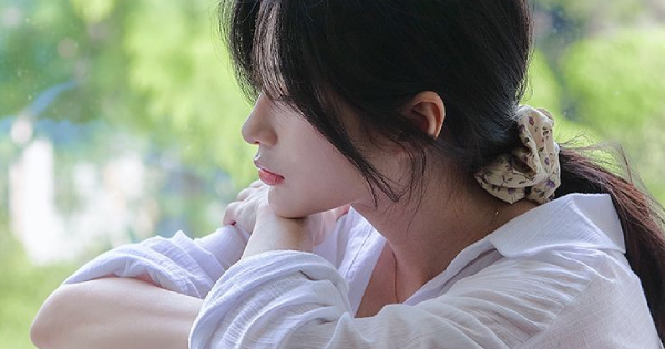 「你的關心有時後反而是打擾！」水瓶座突然「變安靜」的5個真相！對他來說「獨處」並不代表孤單！