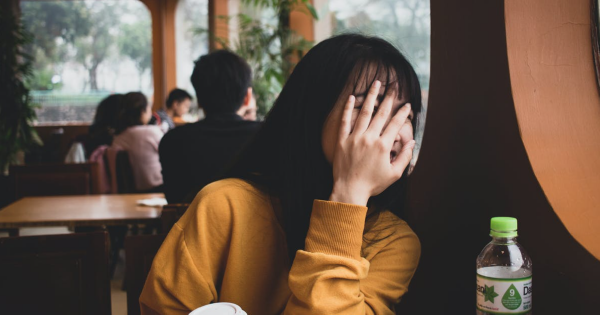 當牡羊座這樣做，代表他正偷偷「暗戀」你！都是因為你他才會怪怪的！