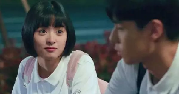 「你的魅力已經吸引到魔羯女！」魔羯女喜歡上你，會有這「10個徵兆」！這些舉動都在說明她正默默地暗戀你！