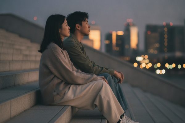 水瓶座的愛情觀察：他愛你，但他不想被「定義」