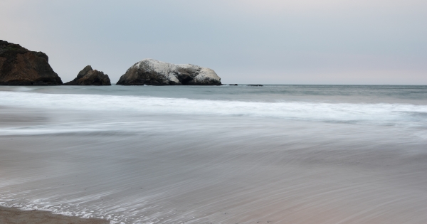 水瓶女要如何踢開爛桃花，招來好桃花呢!