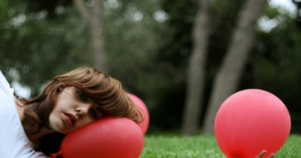 都說男生戀愛會變聰明，但女生會變笨！12星座的愛情傻妞排行榜，你們猜猜誰最傻!