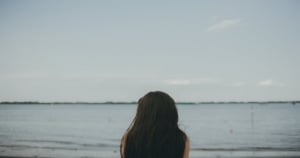 「放棄愛妳的權利」!12星座男 會因為「這個」而放棄深愛的女人!