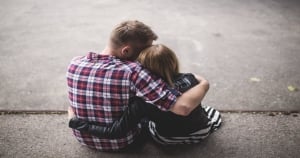 第一眼,便知道你便是我尋尋覓覓的那個人!十二星座男最容易「一見鍾情」的星座女!