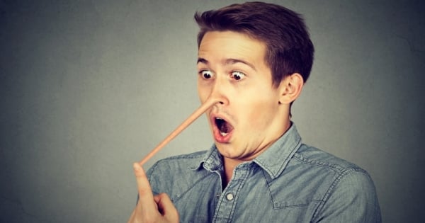 「一眼看穿他的謊言！」12星座撒謊時什麼樣！讓你變成名偵探！