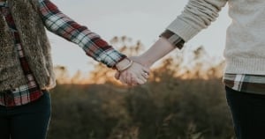 愛上你，真的好難受｜愛上12星座 會有什麼樣的「悲傷」！
