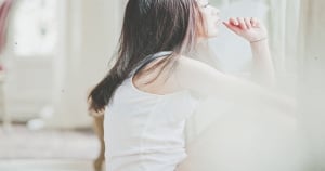 每個微笑的背後，又隱藏著多少傷 | 十二星座戀愛中「最心酸的事」是什麼？