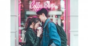 「到手了，卻又不確定？」總是在愛情裡三心二意！十二星座戀愛最不穩定的時期！