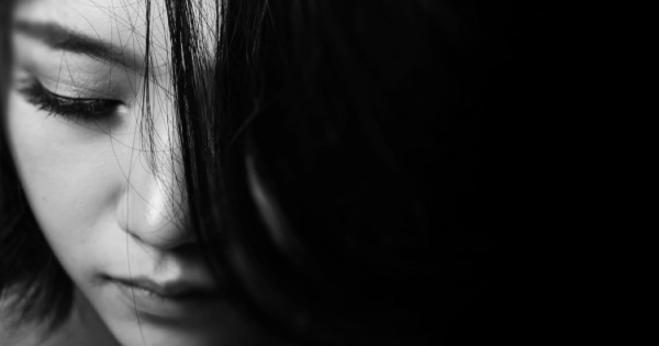 「令男人為之著迷的氣味」哪個12星座女散發的「女人味」最濃烈？