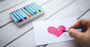 「女人不說，但希望你懂」12星座女希望另一半能夠「自行領會」的戀愛小心思！