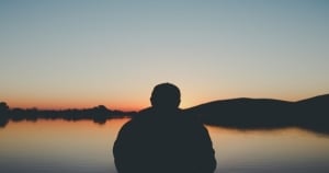 十二星座最容易「陷入」這種「奇怪的戀情」裡！姊弟、師生．甚至還有不可告人的那種戀愛！