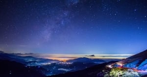 【星座週運】05/06 - 05/12｜新一次新月來臨了！你會抓住哪一刻的幸運呢？