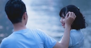 一眼看出12星座男是否「喜歡你」！這個「小動作」就是藏不住的愛意！