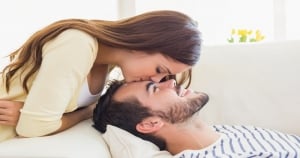 讓12星座男友越來越愛妳～這6點小細節必不可少，讓他迷上妳又離不開！