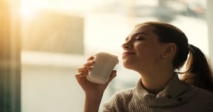 太過「驕縱」只會消磨彼此的感情!這些星座女戀愛時依舊「獨立」,不會事事都依靠男友!