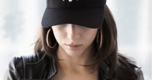「想要我乖你就要寵，但你冷我就壞給你看！」只要你冷這些星座女孩就壞給你看！