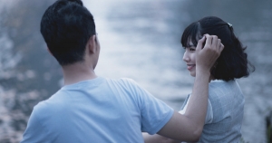 好想和你「不只是朋友」!12星座男常常對你「這樣」,百分之百喜歡你!