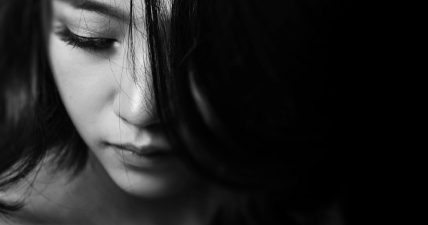 天蠍座喜歡「自己一個人」Ｖ.Ｓ「別人」的差別，真的差很多！你有發現到了嗎？