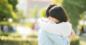 「這4個星座男」不懂浪漫卻「值得依靠」！說不出甜言蜜語，但心裡只有你！